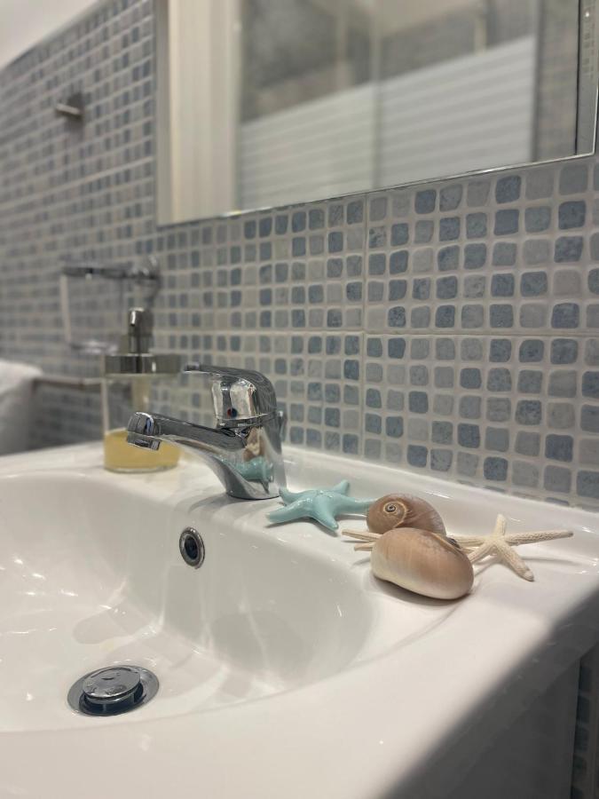 Approdo Di Marina Apartment Vietri Екстериор снимка